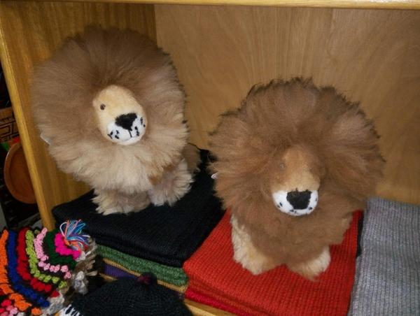 alpaca lion toy